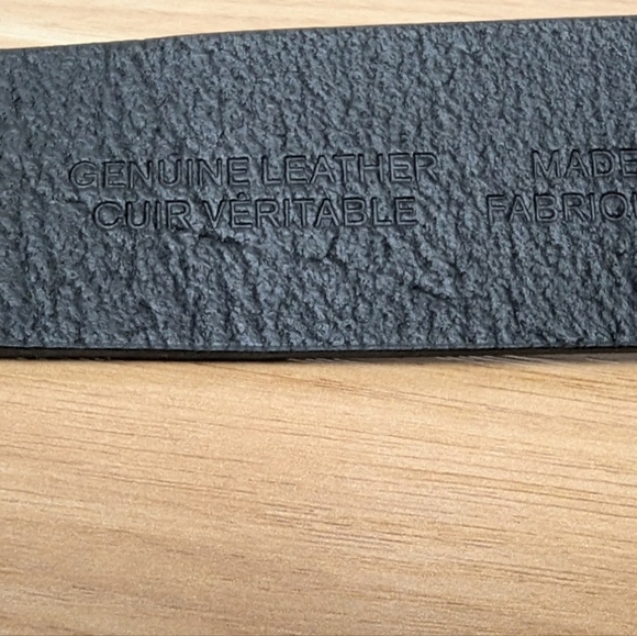 Black genuine leather belt in used condition - Picture 4 of 5